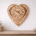 Houten hartklok met lasergravure (gepersonaliseerd)